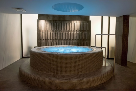 Spa centrs EAST ISLAND - SPA centri