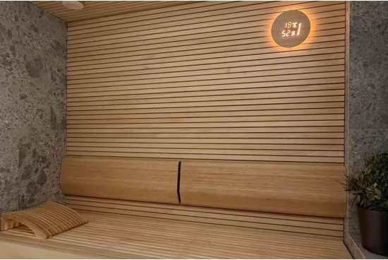 Pirts ar koka un akmens apdari - Saunas