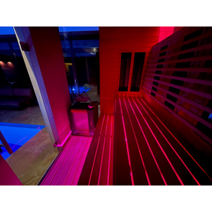 SAUFLEX RGB LED PLŪĶIS, AR VADĪBAS IERĪCI