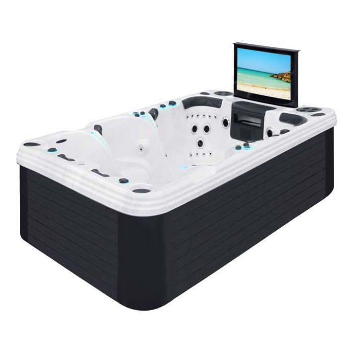 SPA masāžas baseins - kinoteātris