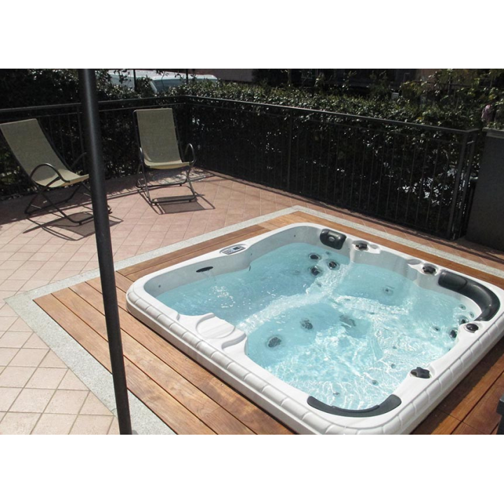 SPA masāžas baseins – Refresh