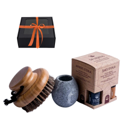 Dāvanu komplekts dāvanu kastītē AROMĀTISKS SILTUMS. Ota, krūzīte smaržām un ēteriskajām eļļām 