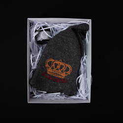 Dāvanu komplekts dāvanu kastītē DARK KINGS. Pirts cepures un mentola kristāli