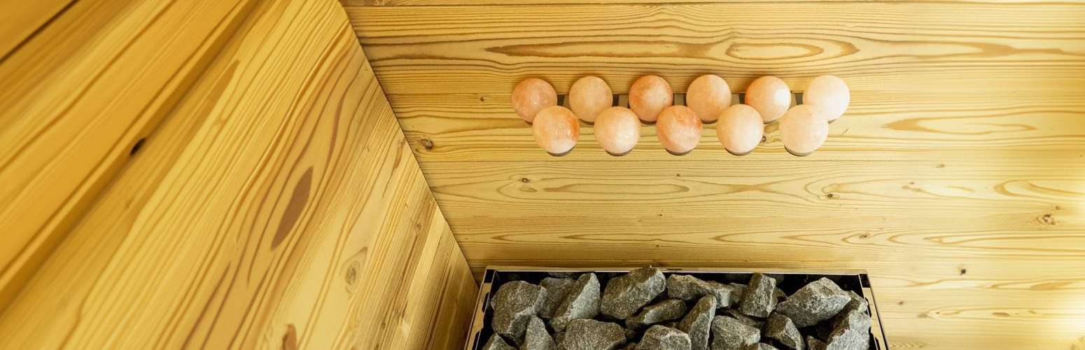 Himalaju sāls priekšrocības pirtī un kā to tur lietot